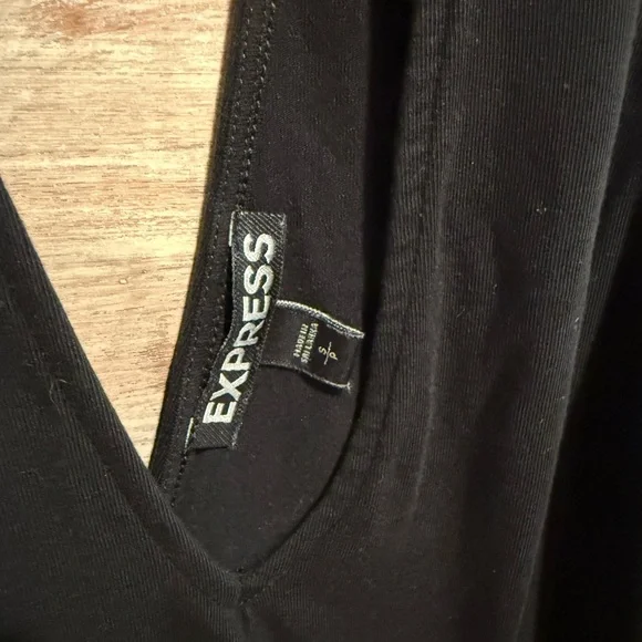 Express Black Bodycon V-Neck Cocktail Dress Size Small - Picture 2 of 3